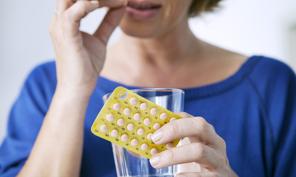 A terapia de reposição hormonal é um tratamento que visa principalmente aliviar os sintomas da menopausa